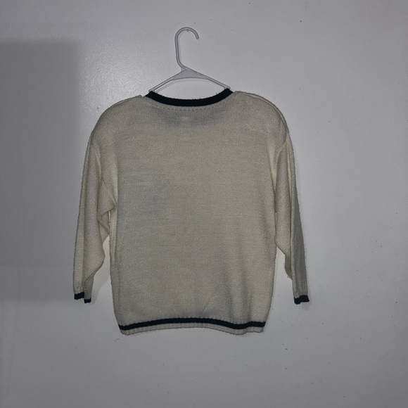 Alison J. Sweater - Picture 6 of 6